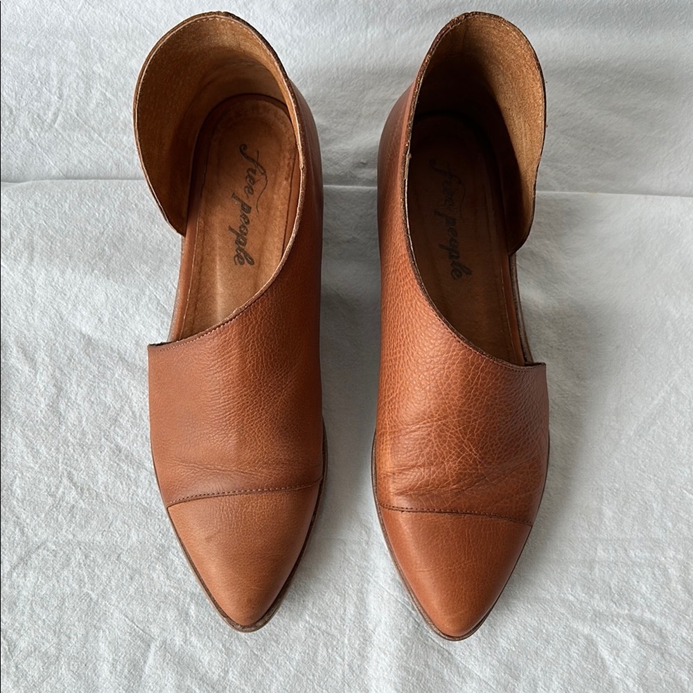 Free People Tan Leather Pointed-Toe Ankle Booties